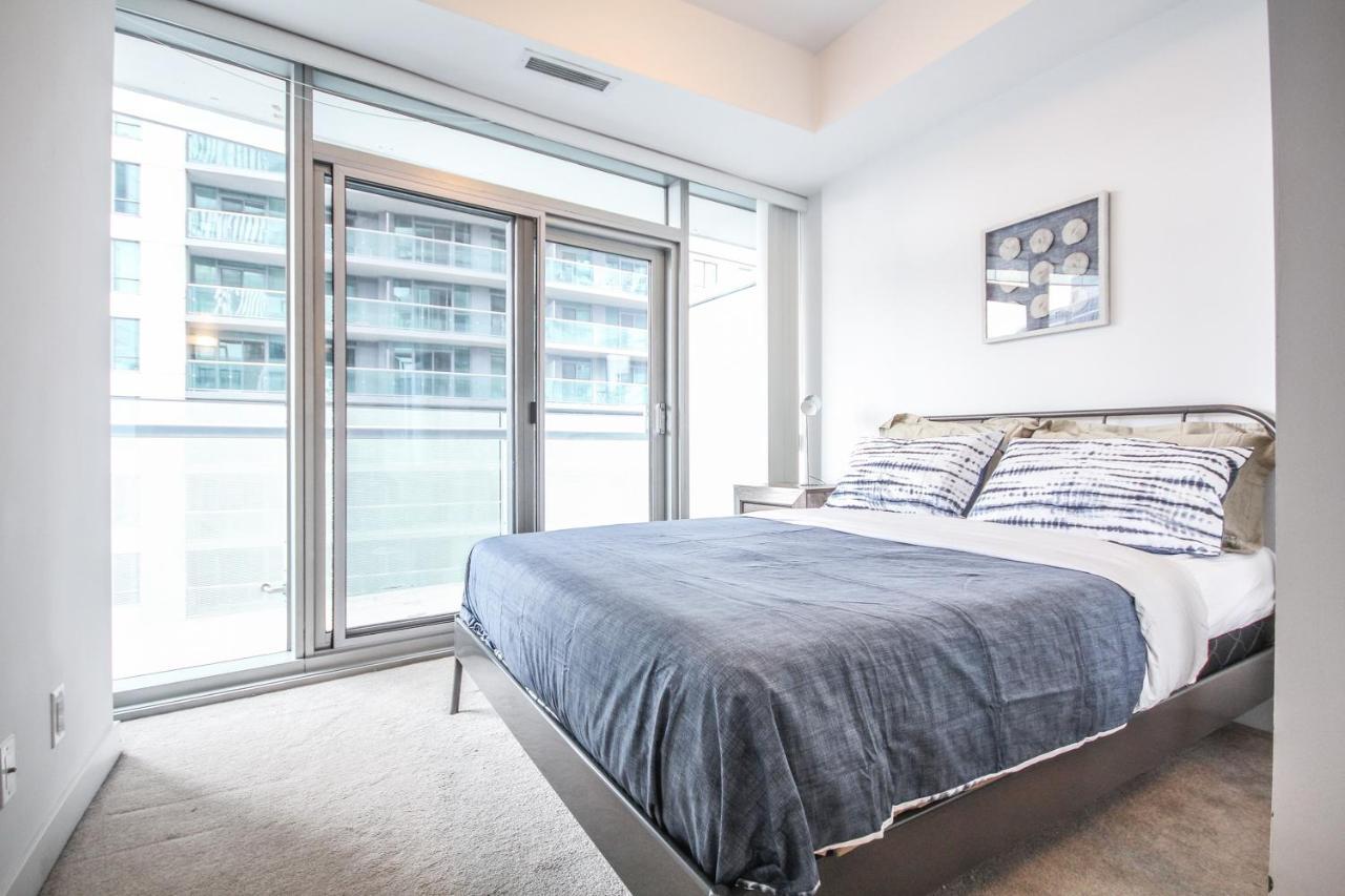 Sarkar Suites - Entertainment District Toronto Exteriér fotografie