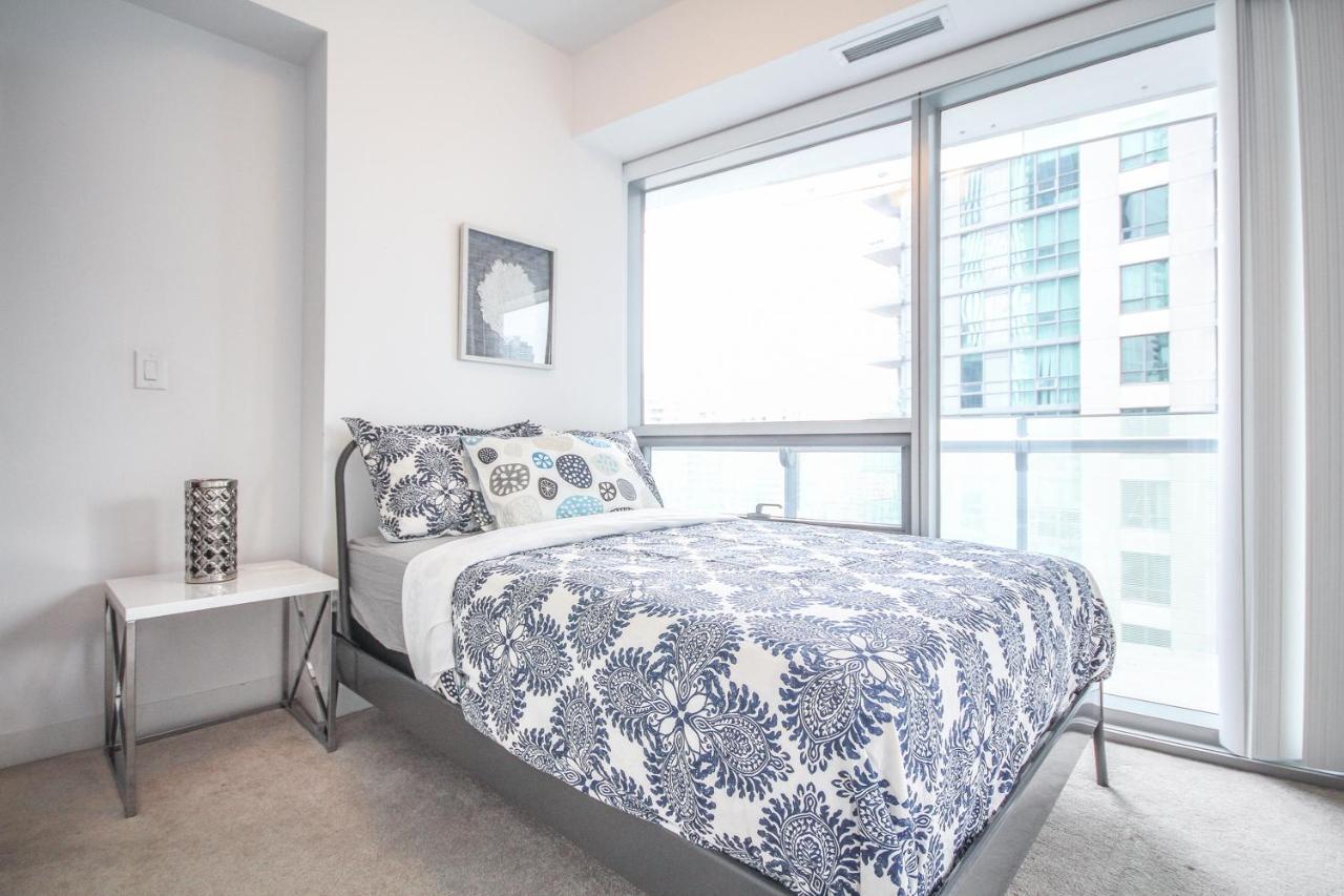 Sarkar Suites - Entertainment District Toronto Exteriér fotografie