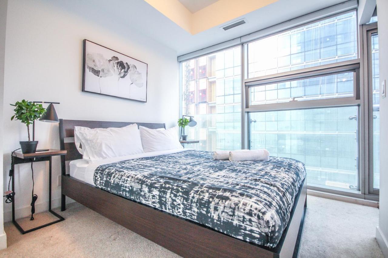 Sarkar Suites - Entertainment District Toronto Exteriér fotografie